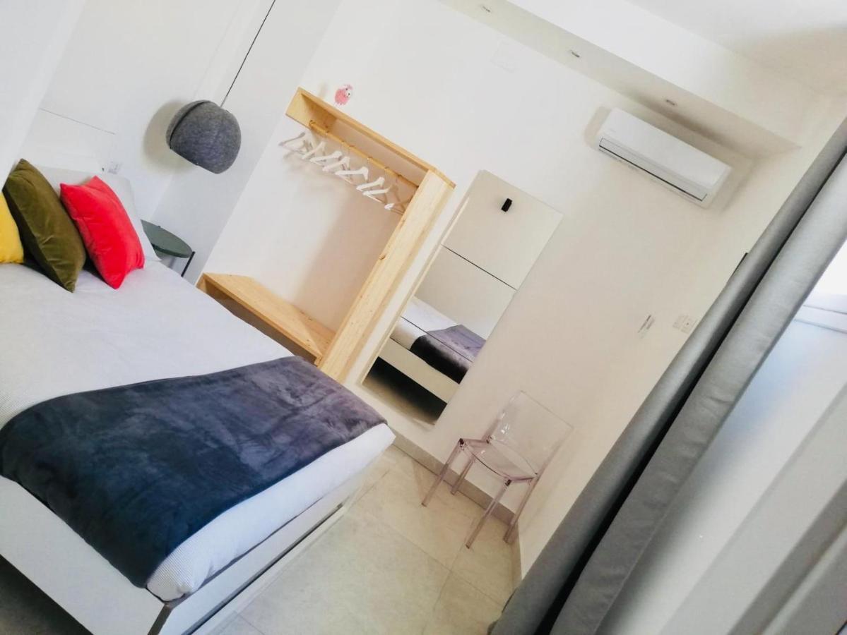 阿奇雷亚莱Casa Abbatuzzu公寓 外观 照片