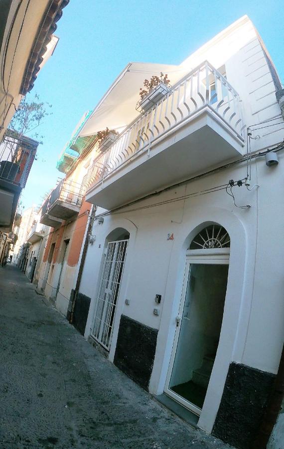 阿奇雷亚莱Casa Abbatuzzu公寓 外观 照片